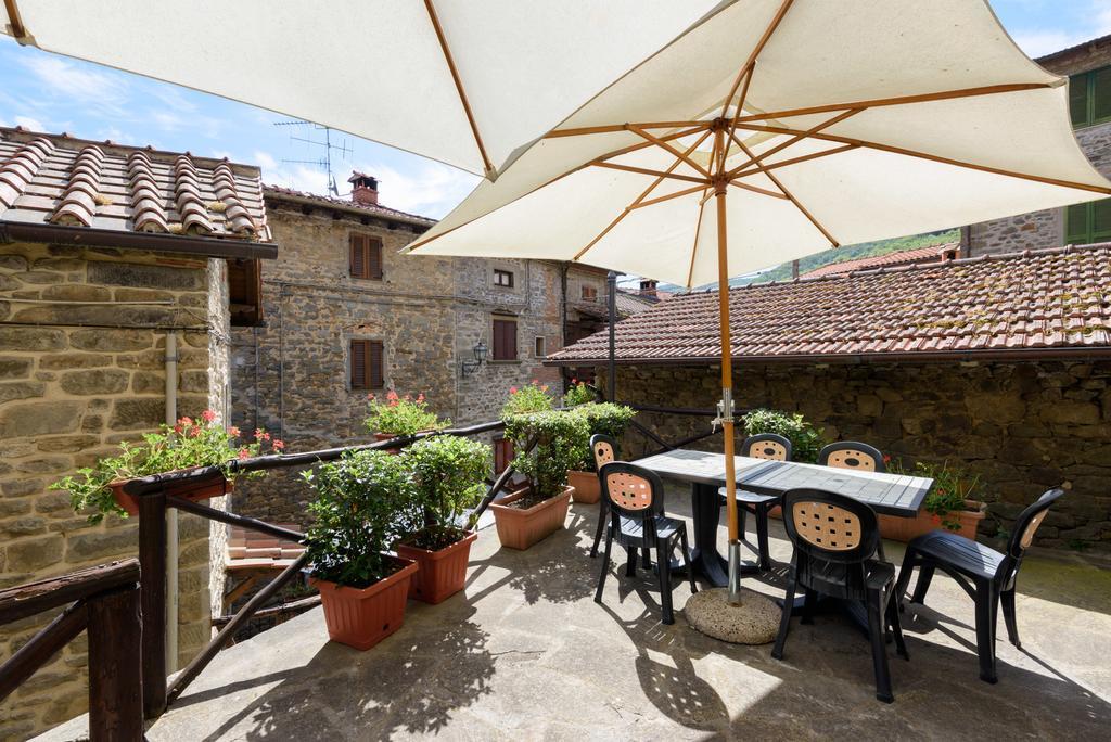 Il Borgo Dei Corsi - Charming Holiday Apartments Ortignano Raggiolo Luaran gambar